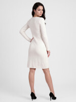 Kurzes Ripp-Strickkleid tailliert mit tiefem V-Ausschnitt