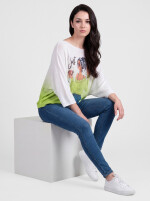 Fledermauspullover mit Allover-Print Partygirl