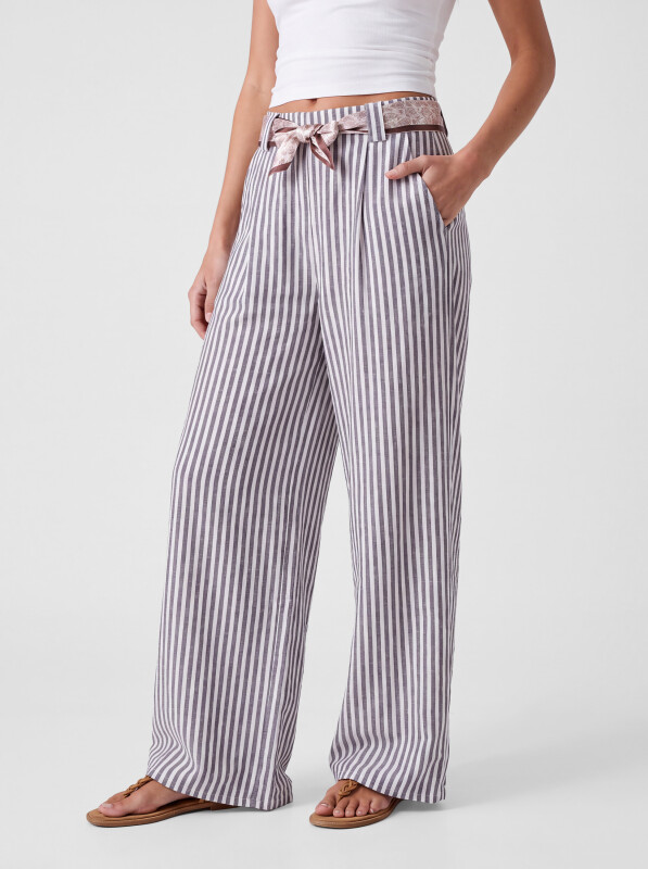 Leichte Wide Leg Sommerhose gestreift mit Stoffgürtel