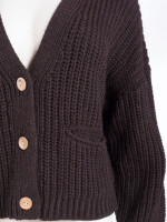 Kurze Grobstrickjacke mit Knopfleiste